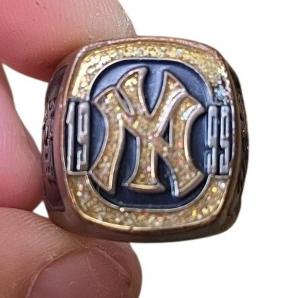 New York Yankees World Series Championship Replica Ring‎ Rivera Size 10